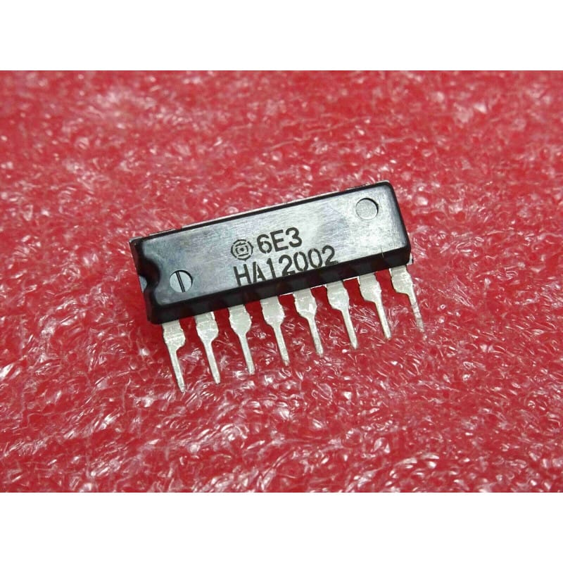 HA12002 (Hitachi) - Protecteur d'Enceintes et Amplificateur de Puissance / Circuit de Protection (Boîtier SIL-8)