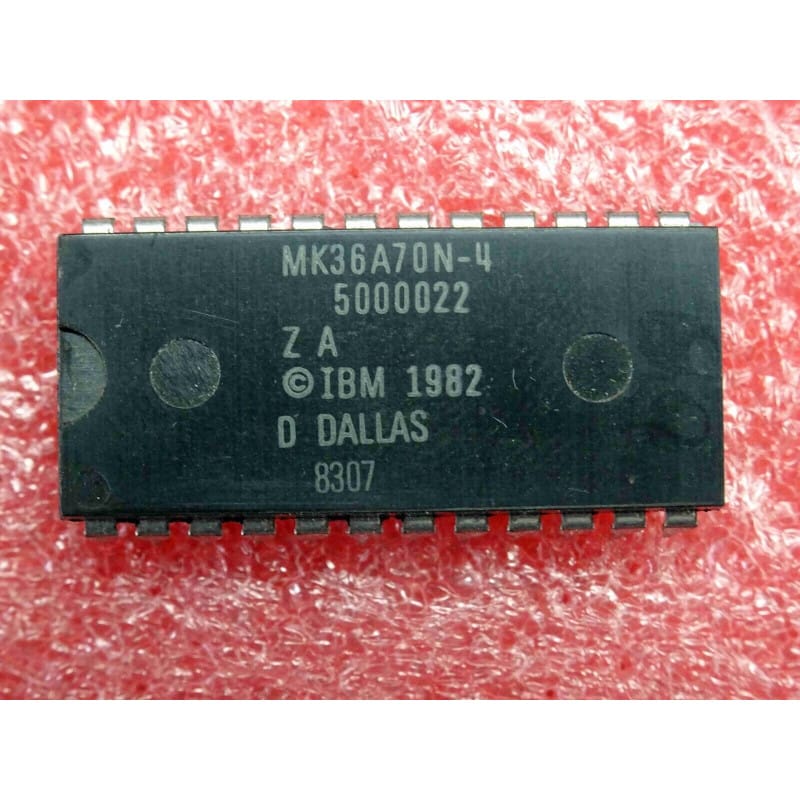MK36A70N-4 (Mostek / IBM / Dallas Semiconductor) - Module Horloge / RAM Non-Volatile (Boîtier DIP-24)