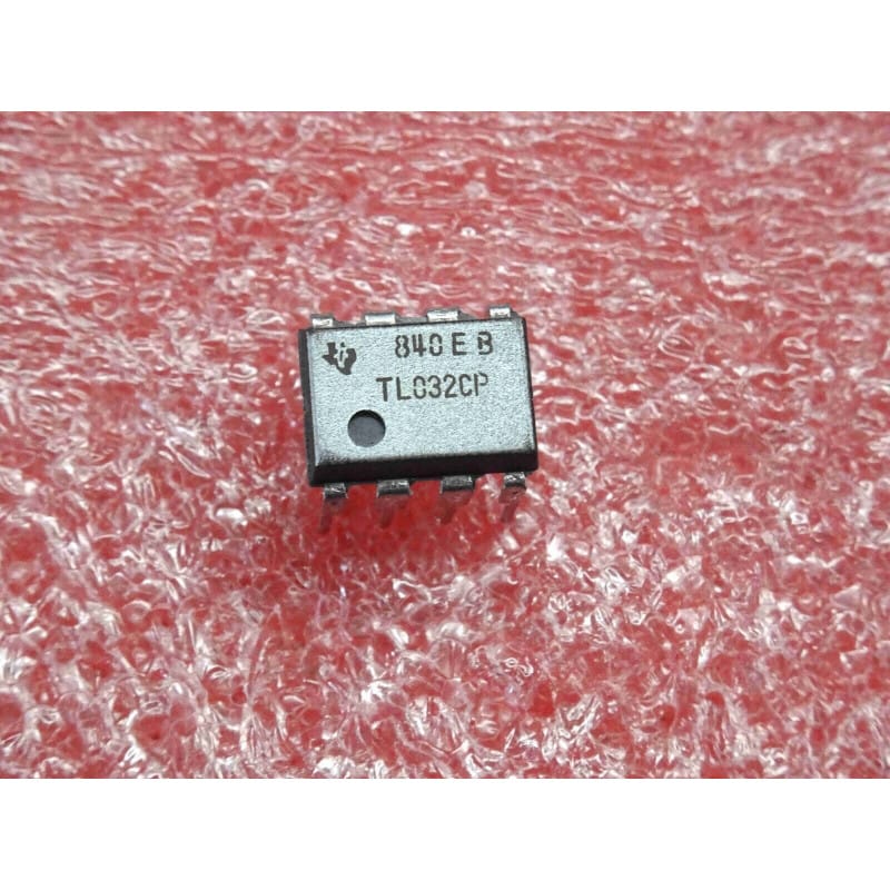 TL032CP (Texas Instruments) - Double Amplificateur Opérationnel à Entrée JFET Améliorée et Faible Consommation (Boîtier DIP-8)