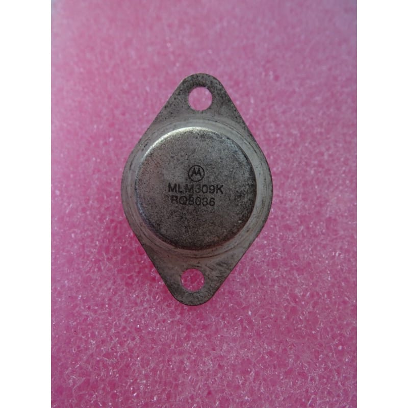 [204111132309] MLM309K (Motorola) - Régulateur de Tension Fixe +5V (Boîtier TO-3)