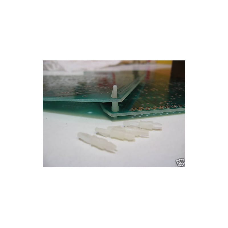 [190340685318] Lot de 100 Entretoises en Nylon (RICHCO Réf: 3bh083)