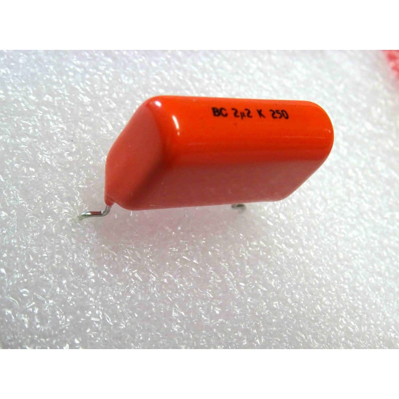 [C368] Lot de 2 Condensateurs Film Polyester Métallisé Philips / BCcomponents C368 — 2,2 µF / 2200 nF, 250Vdc MKT (Tolérance 10%, Entraxe 27,94 mm)