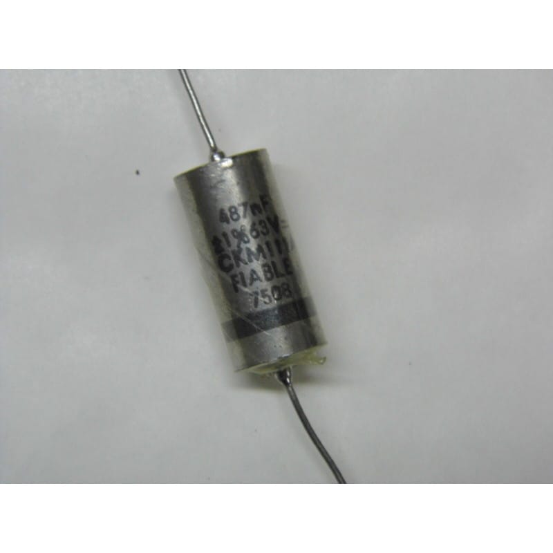 [201525111461] Lot de 3 Condensateurs Axiaux Polycarbonate Métallisé CKM111A — 63V, 487 nF / 0,487 µF (Tolérance 1%, Format Ø 10 × 23 mm)
