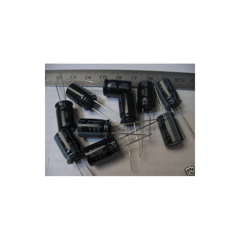 Lot de 7 Condensateurs Électrolytiques Radiaux Rubycon — 10V, 1000 µF (105°C, Format Ø 10 × 16,5 mm)