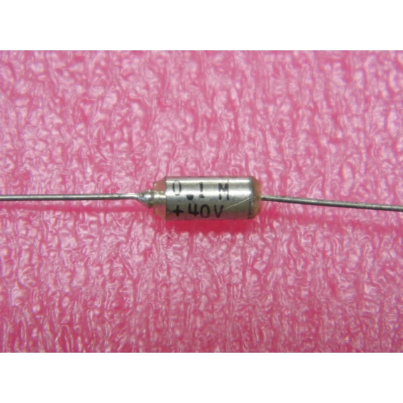 [CTS13 0.1MF] Lot de 10 Condensateurs Tantale Axiaux CTS13 - 40V, 0,1 µF / 100 nF