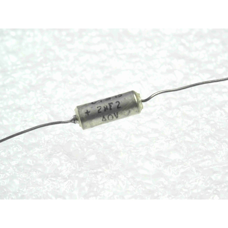 Lot de 3: condensateur tantale axial 2.2µF 2.2uF 2u2F 40V ~ CTS13 , Ø4x11mm