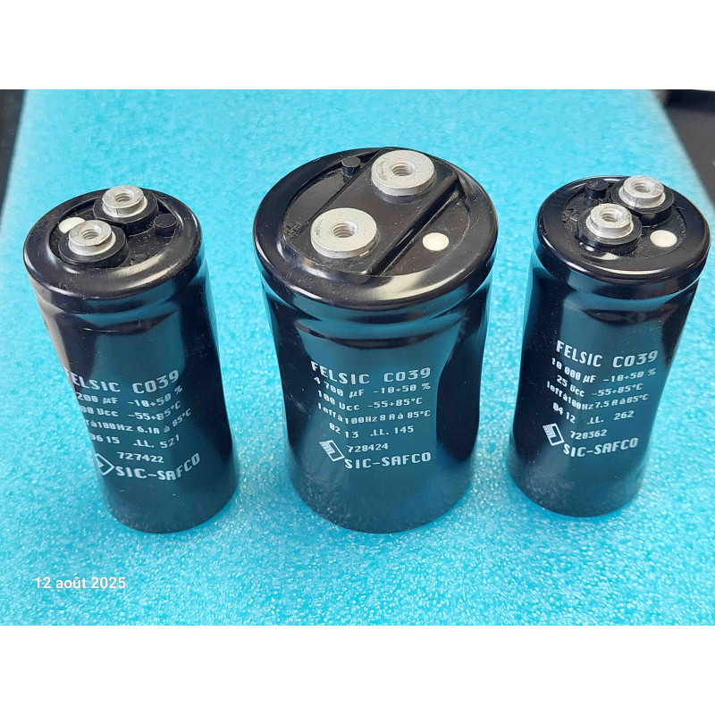 Lot Panaché de 3 Condensateurs Chimiques de Puissance – SIC-SAFCO Felsic 2 200 µF, 4 700 µF & 10 000 µF (25V & 100V DC) – Occasion (« Comme Neuf »)