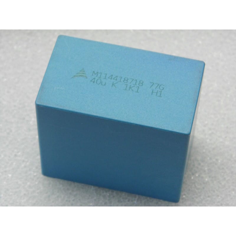 Condensateur Film Polypropylène Métallisé (MKP DC-Link) 40 µF 1100V DC ±10% – EPCOS / TDK (Référence : B32778G406K – Pas 52,5 mm – RoHS)