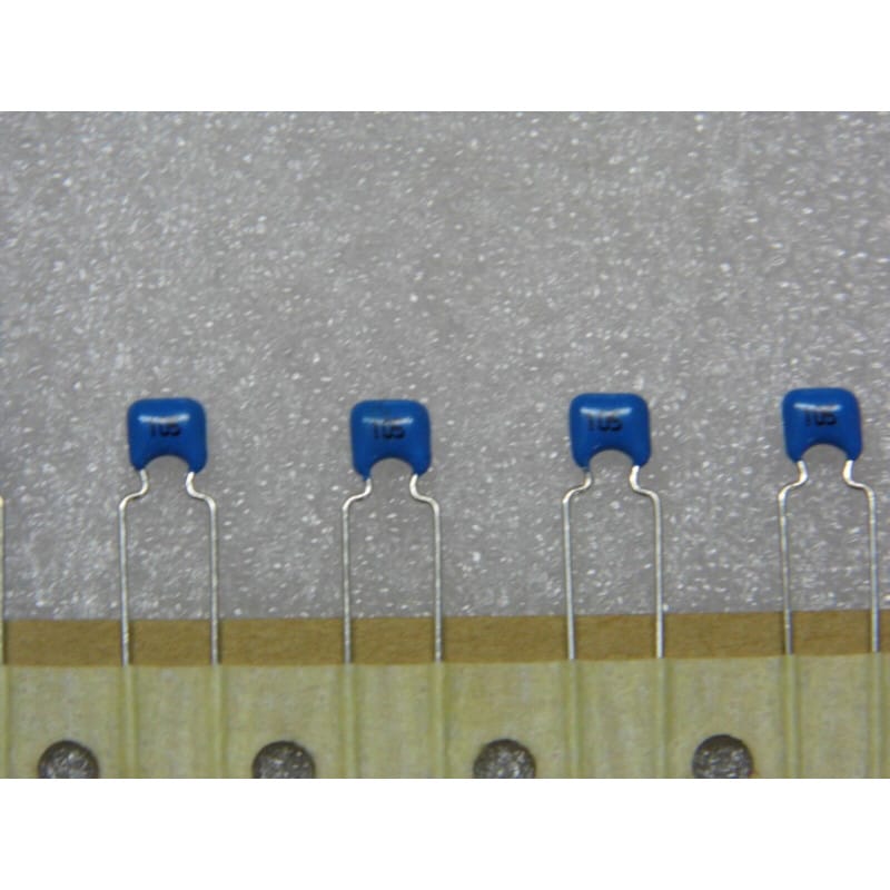 Lot de 10 Condensateurs Céramiques Multicouches (MLCC) 1 µF 50V DC ±20% – Hitano Radial (Pas 5,08 mm)