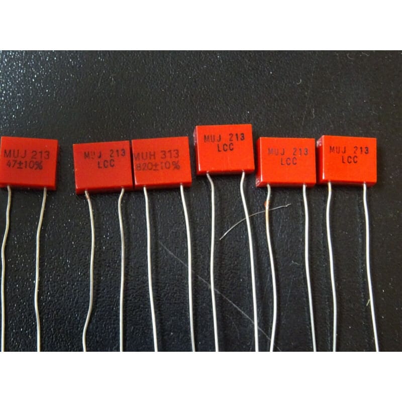 Lot de 6 Condensateurs Radiaux au Mica Argenté STEAFIX (Gamme MUJ213 : 5x 47 pF & 1x 820 pF)