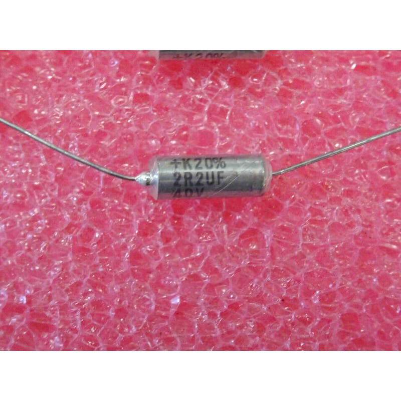 Lot de 4 Condensateurs Tantale 2.2 µF (2R2) 40V 20% - Série CTS32 (4 x 12 mm)