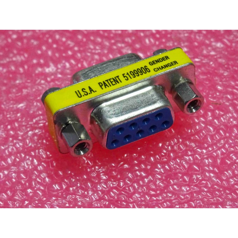 [5199906] Changeur de Genre / Adaptateur DB9 Femelle vers DB9 Femelle (RS-232 / Sub-D 9 Broches) – Référence 5199906