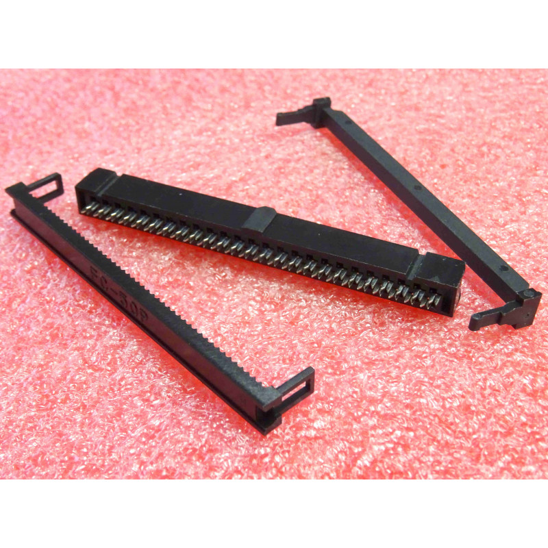 Lot de 3 Connecteurs Femelles HE10 / IDC 50 Broches à Sertir sur Câble Nappe (Pas de 2.54 mm)