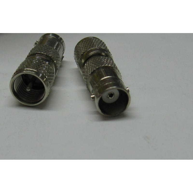 Adaptateur Coaxial RF BNC Femelle vers Mini-UHF Mâle Droit – Telegärtner J01008F0072 (50 Ohms)