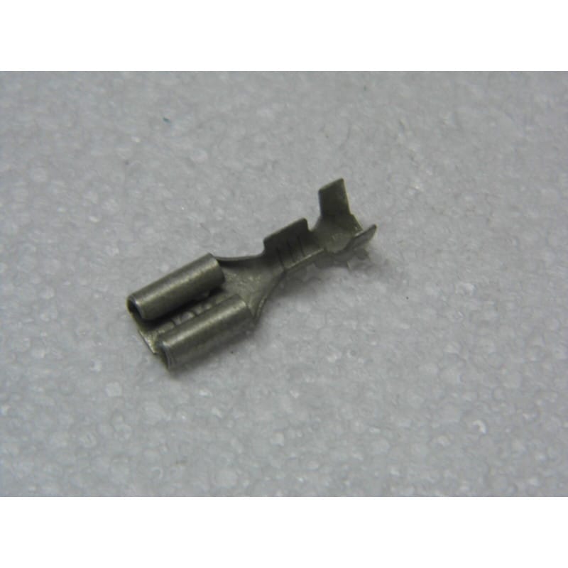 Lot de 100 Cosses Femelles Faston 4,8 mm (3/16") Non Isolées / Nues – Fabricant Grote & Hartmann (G&H)