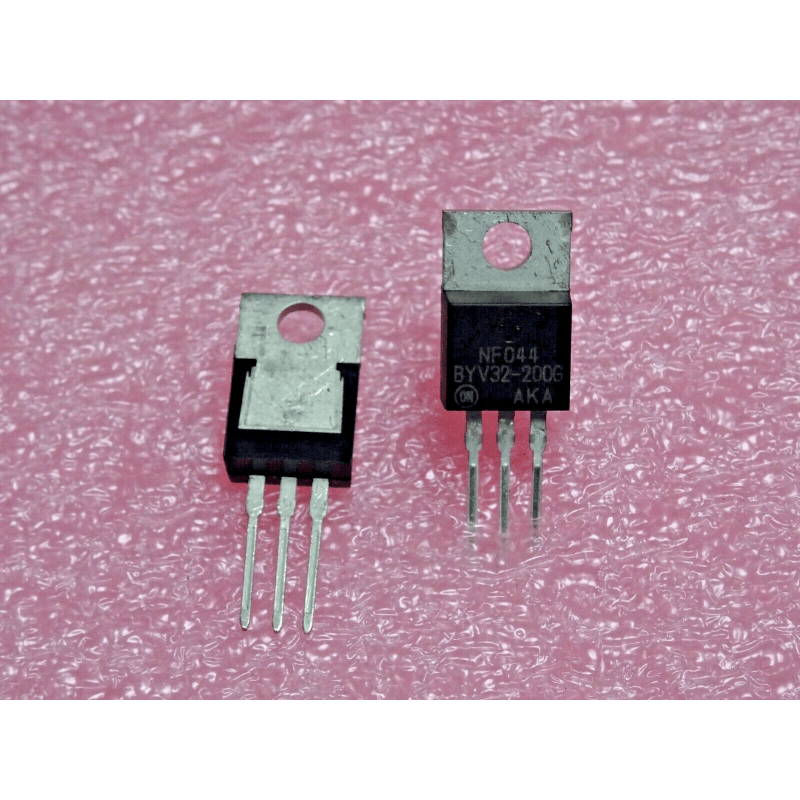 Lot de 2 Diodes Ultra-Fast Double ON SEMICONDUCTOR BYV32-200G (200 V / 20 A / 25 ns – Boîtier TO-220AB – Cathode Commune)