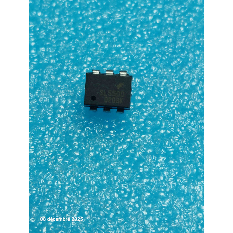 Lot de 3 Optocoupleurs à Phototransistor Haute Isolation Fairchild SL5500 (Tension d'Isolation 5300 V RMS / Sortie Phototransistor NPN – Boîtier Traversant DIP-6)