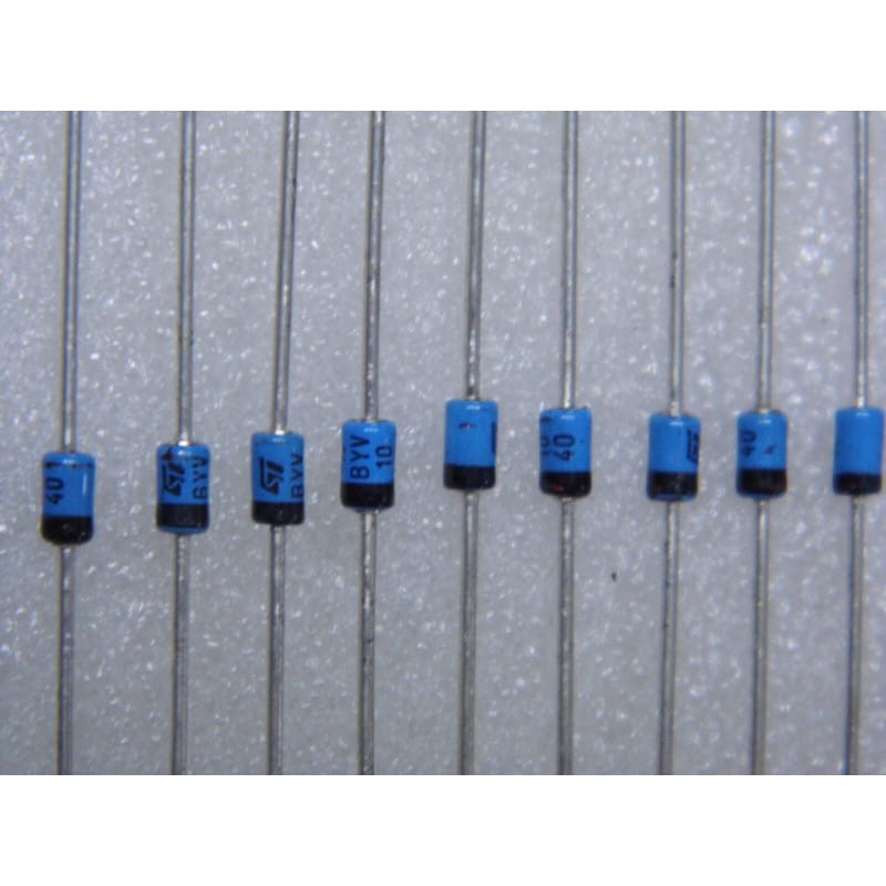 [201719036751] Lot de 10 Diodes Schottky de Puissance STMicroelectronics BYV10-40 (40 V / 1 A – Boîtier Axial DO-41)