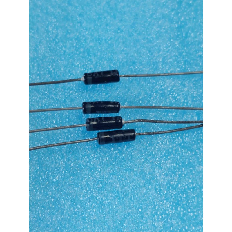 Lot de 10 Diodes Silicium Petit Signal Rapides Silec BAY17 (50 V / 150 mA – Boîtier Verre Hermétique DO-35)