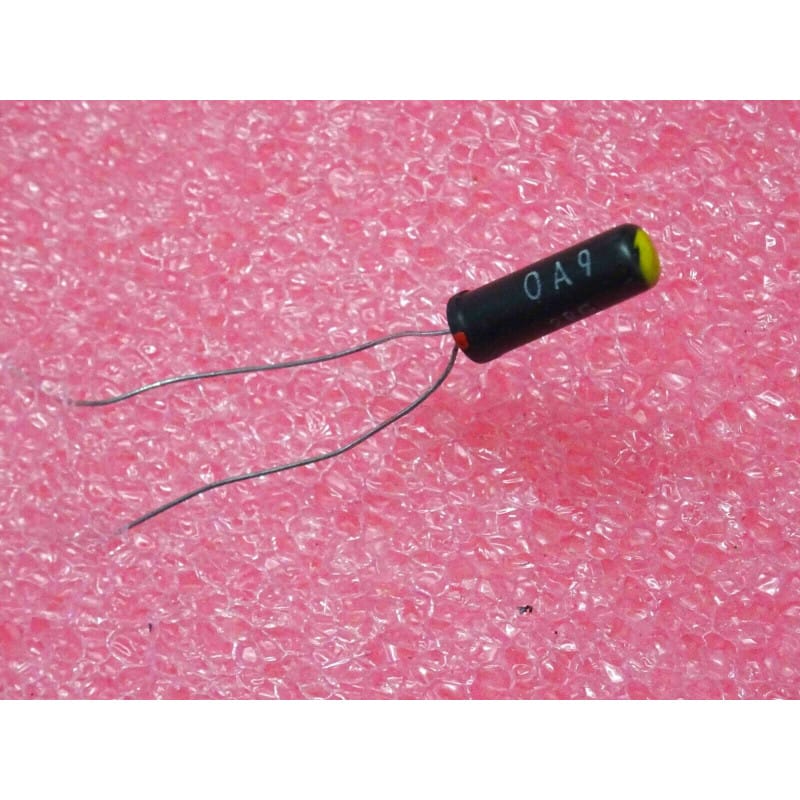 Lot de 2 Diodes au Germanium Vintage OA9 / OA 9 (25 V / 10 mA / Imax 270 mA / Boîtier Axial Verre 5x15 mm)