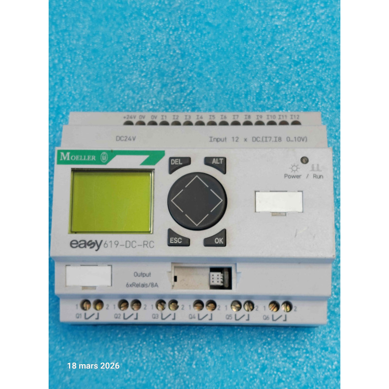 Module Logique / Micro-Automate Programmable Moeller Easy 619-DC-RC (Alimentation 24 V DC – 12 Entrées / 6 Sorties Relais avec Afficheur & Horloge)