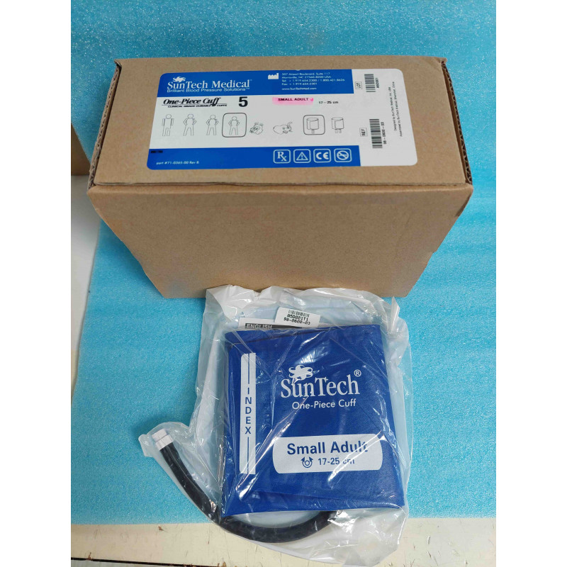 [98-0600-03] Boîte de 5 Brassards PANI / PNI Petit Adulte SunTech Medical 98-0600-03 (Taille Small Adult 17–25 cm – Modèle Monobloc One-Piece Cuff avec Embout Raccord)