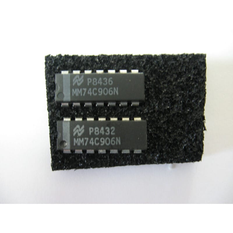 MM74C906N – Sextuple Buffer Drain Ouvert NMOS (DIP-14) – National Semiconductor