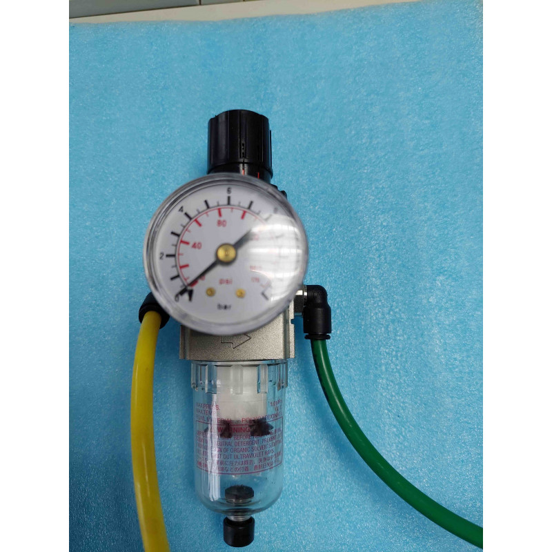 Filtre-Régulateur Pneumatique Modulaire SMC AW20-F02 (Raccordement G 1/4") avec Manomètre 0–12 Bar – SMC Corporation (Occasion comme Neuf)
