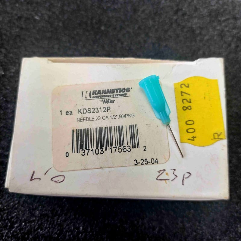 Boîte de 23 Aiguilles de Dosage de Précision Droites 23 Gauge / 23 GA Bleu (Réf. KDS2312P) pour Seringues et Distributeurs Luer Lock – Kahnetics (Weller / Apex Tool Group)