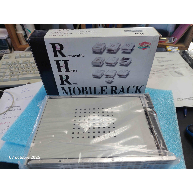 Rack Mobile / Tiroir Extractible pour Disque Dur 3,5" IDE / PATA – Réf. SI-125 (Compatible ATA133 / DMA133 / UDMA6 – Baie 5,25")