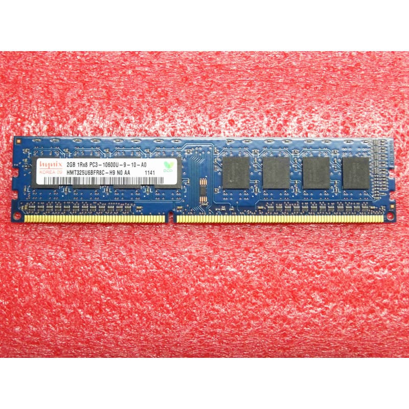 Barrette RAM 2 Go DDR3 – SK Hynix HMT325U6BFR8C-H9 (PC3-10600U 1333 MHz CL9 1Rx8)