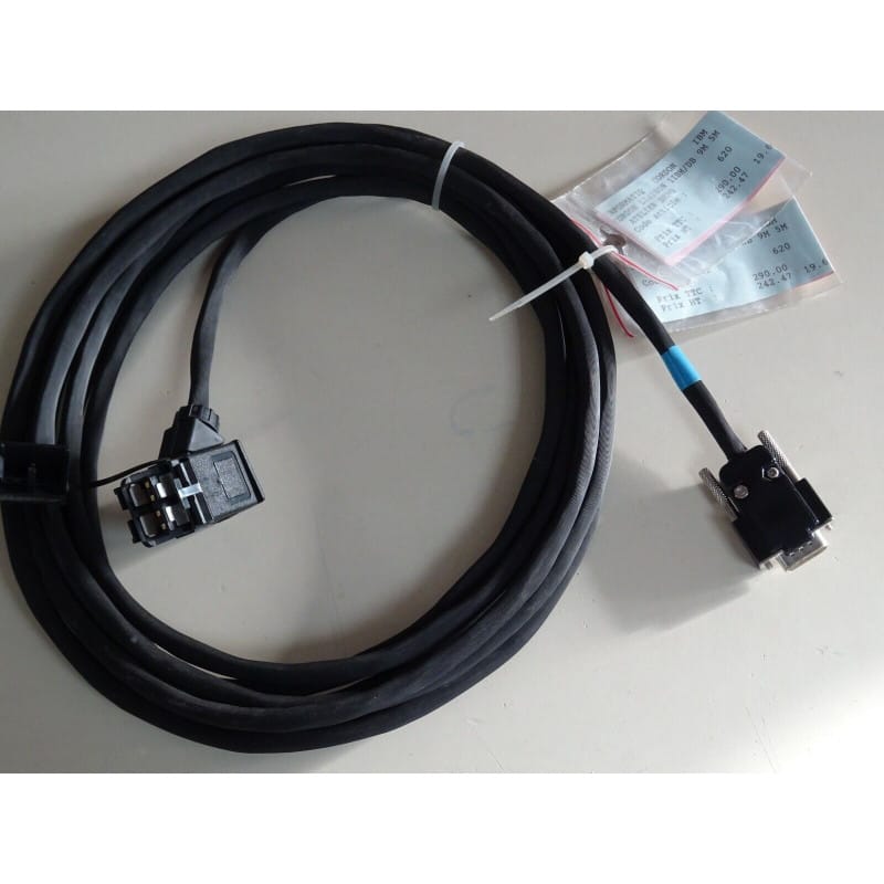 Cordon de Liaison Informatique / Réseau Token Ring IBM Cabling System (ICS) vers Port DB9 Mâle – Longueur 5 m (Connecteur IBM Type 1 / Data Connector vers Sub-D 9 Mâle)
