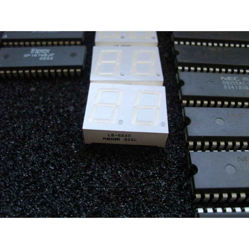 Afficheur LED Double Chiffre (2 Digits) – ROHM Semiconductor (Réf. LB-6640 / LB6640 / Série LB-6000) – Rouge Haute Efficacité – Format Compact – Anode Commune