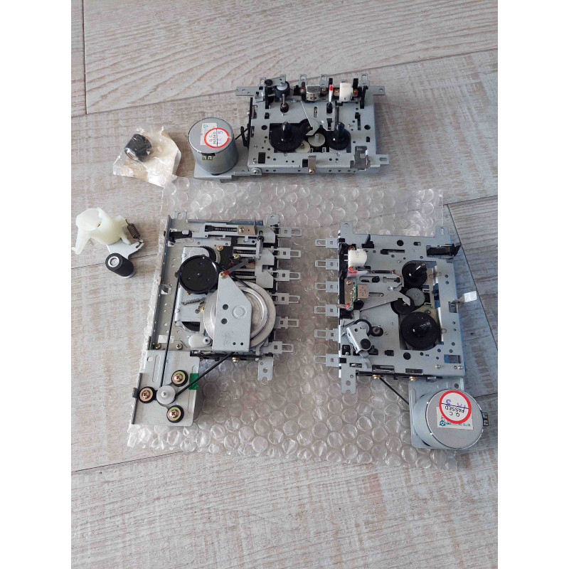[K7] Lot de 3 mécanismes de platines cassette + 2 tambours (têtes/pièces diverses)