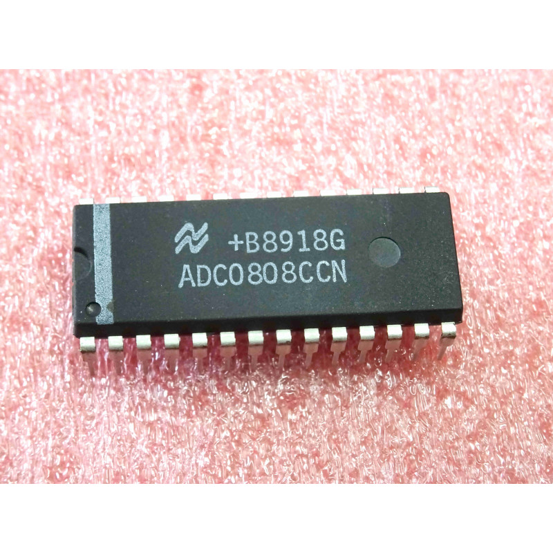 ic ADC 0808 CCN / ci ADC0808CCN - DIP28 de chez NS National Semiconductor (CI20)