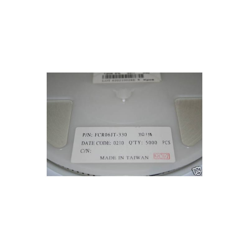 [200418340775] Bobine de Résistances CMS / SMD 33 Ω (33R) 5% 0,25 W (250 mW / 1/4 W) Format 1206 (3216 Métrique) Série FCR (Réf. FCR06JT-33R)