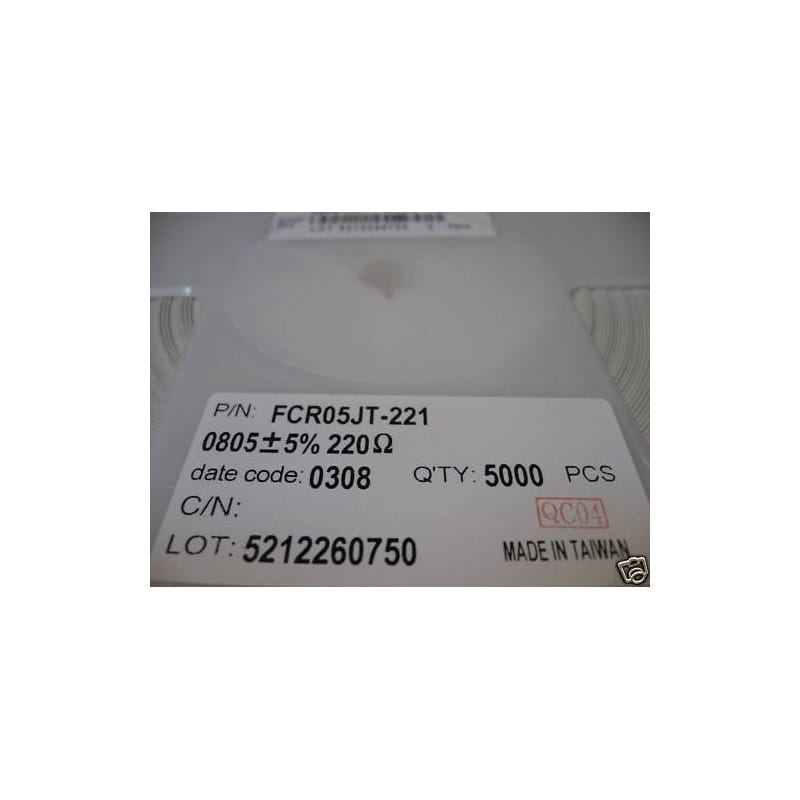 [190357052798] Bobine de 5 000 Résistances CMS / SMD 0,125 W (1/8 W) 220 Ω (220R / Code 221) 5% Format 0805 – Yageo Série FCR (FCR05JT-221)