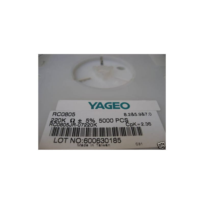 [190357051653] Bobine de 5 000 Résistances CMS / SMD 0,125 W (1/8 W) 220 kΩ (220K / Code 224) 5% Format 0805 – Yageo Série RC (RC0805JR-07220KL)