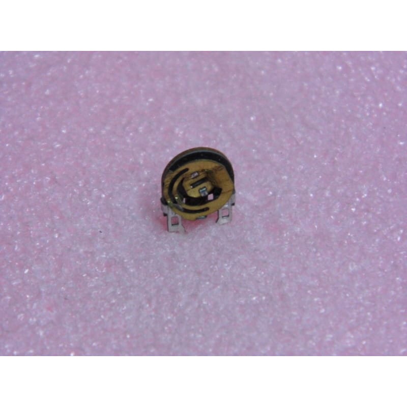 Lot de 100 Potentiomètres d'Ajustement Monotours (Trimmers) 10 mm 100 Ω Linéaire – Série PR10 (Modèle PR10V / Référence 100R)