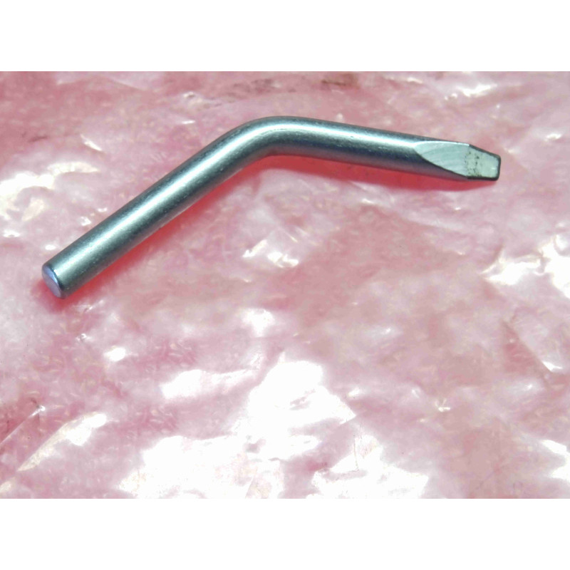 [W3.0] Panne de Fer à Souder Coudée Tournevis 3,0 mm d'Origine Weller – Profil Burin Incurvé (Arête 3,0 mm) – Diamètre de Tige Ø 4,5 mm – Longueur Totale 58 mm – Pour Fers et Stations Weller