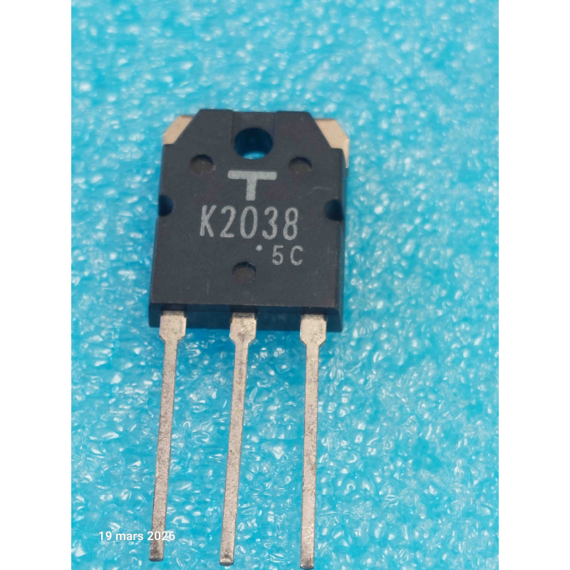Transistor MOSFET de Puissance Canal N Toshiba 2SK2038 – Boîtier Plastique de Puissance TO-3P (800 V – 5 A – 125 W)