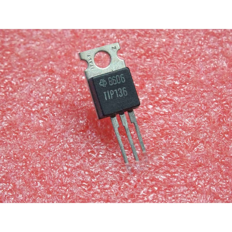 Lot de 3 Transistors Bipolaires Darlington PNP Texas Instruments TIP136 – Boîtier Plastique TO-220AB (-80 V Vceo – -8 A – 70 W – Amplification & Commutation de Puissance)