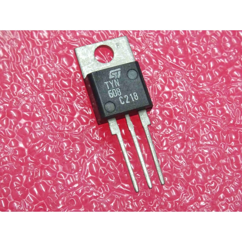 Lot de 2 Thyristors SCR Standard 8A STMicroelectronics TYN608 (TYN 608) – Boîtier Plastique TO-220AB (600 V Vdrm / 8 A It(rms) / 15 mA Igt – Commutation & Redressement de Puissance)