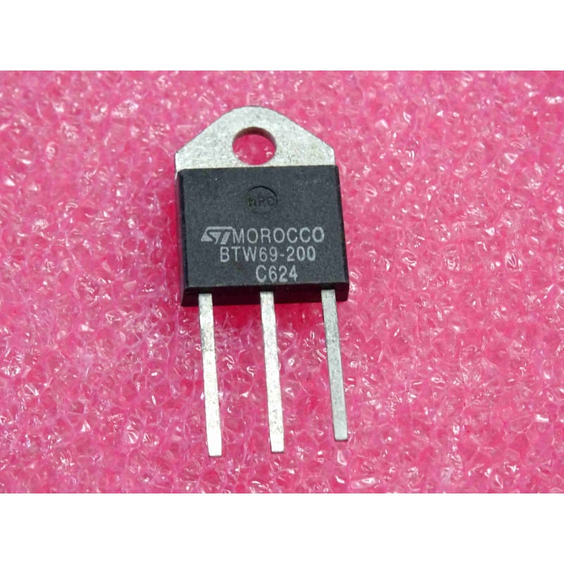 Thyristor SCR Généraliste 35A STMicroelectronics BTW69-200 (BTW 69-200) – Boîtier Plastique TOP-3 (200 V Vdrm / 35 A It(av) / 50 A It(rms) – Redressement & Commutation AC/DC de Forte Puissance)