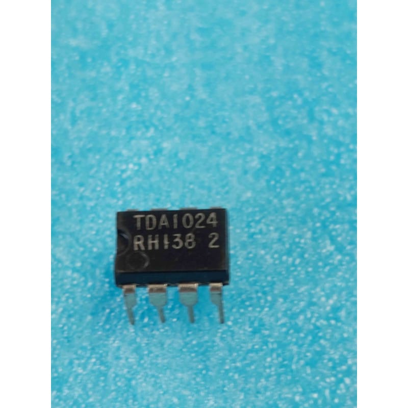 Commande de Gâchette Triac TDA1024