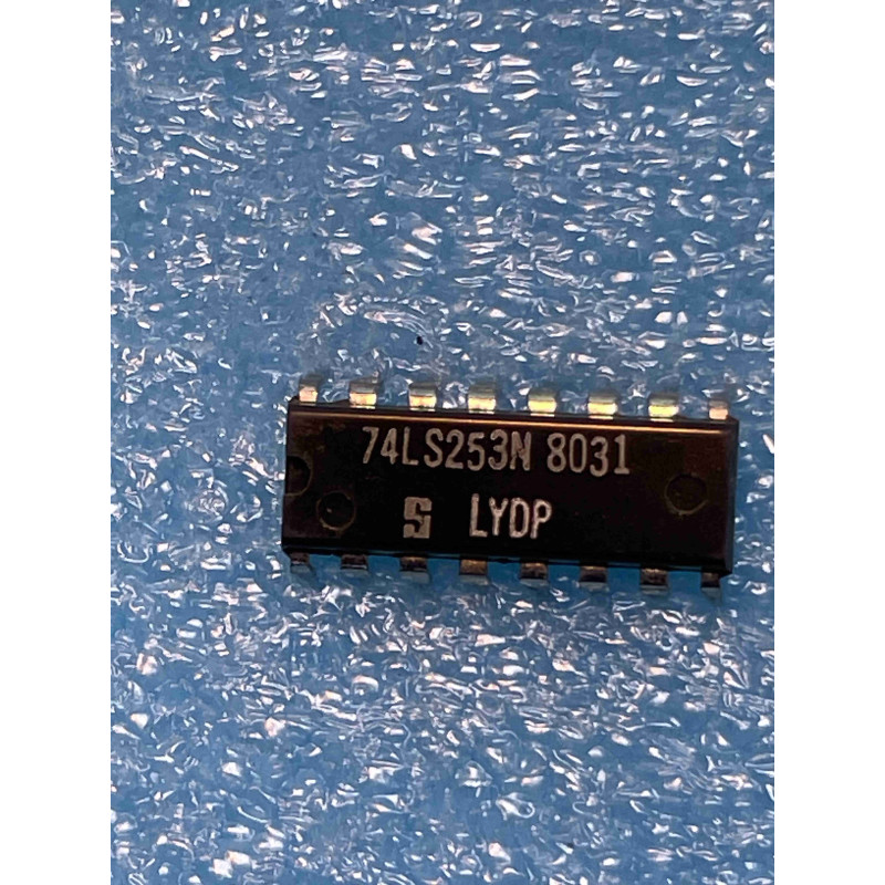 Multiplexeur de Données 4 bits à 3 États 74LS253N (Lot de 2)