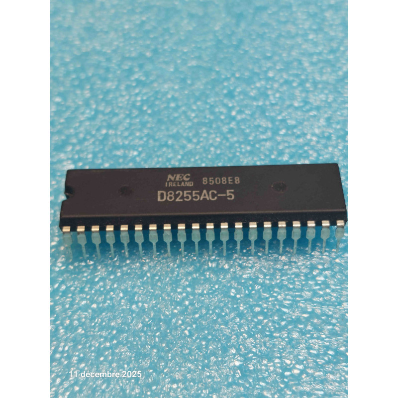 Interface Périphérique Programmable (PPI) D8255AC-5
