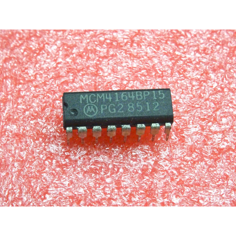Mémoire DRAM MCM4164BP-15