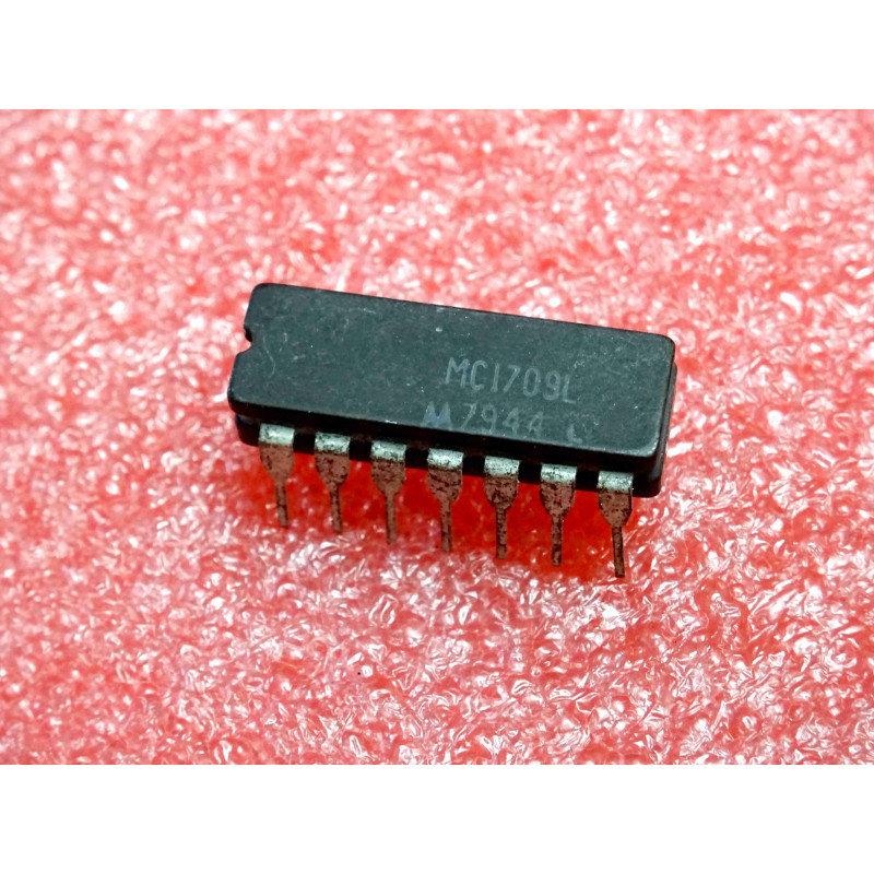 Amplificateur Opérationnel Monolithique MC1709L