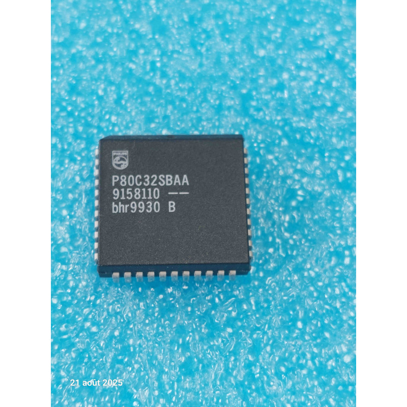 Microcontrôleur 8-Bit CMOS P80C32SBAA